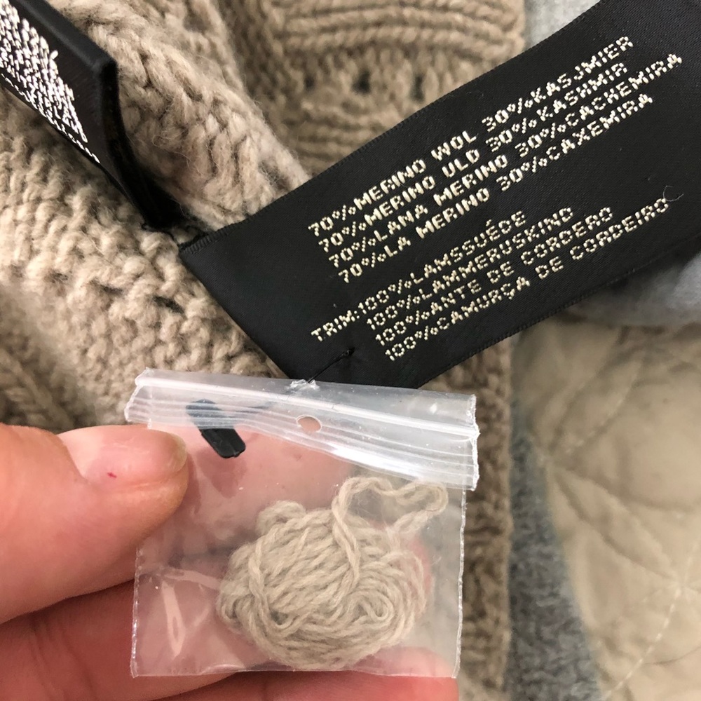 Ralph Lauren Black Label Wool Cashmere Poncho - Picture 7 of 7